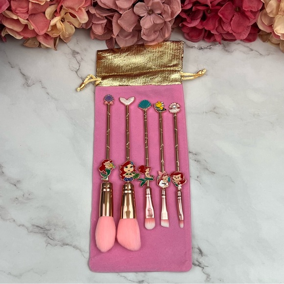 5 Piece Little Mermaid Rose Gold Makeup Brush Set - Picture 4 of 17